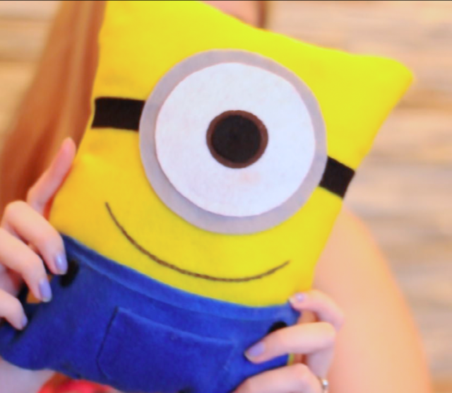 DIY – Almofada dos Minions